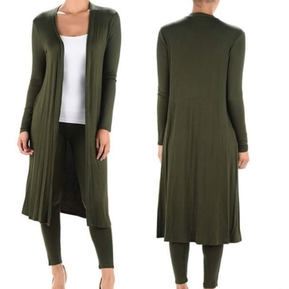 Brand New 2 peice cardigan Set